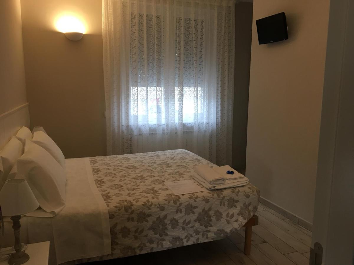 La Terrazza Sul Naviglio B&B Bernate Ticino Dış mekan fotoğraf
